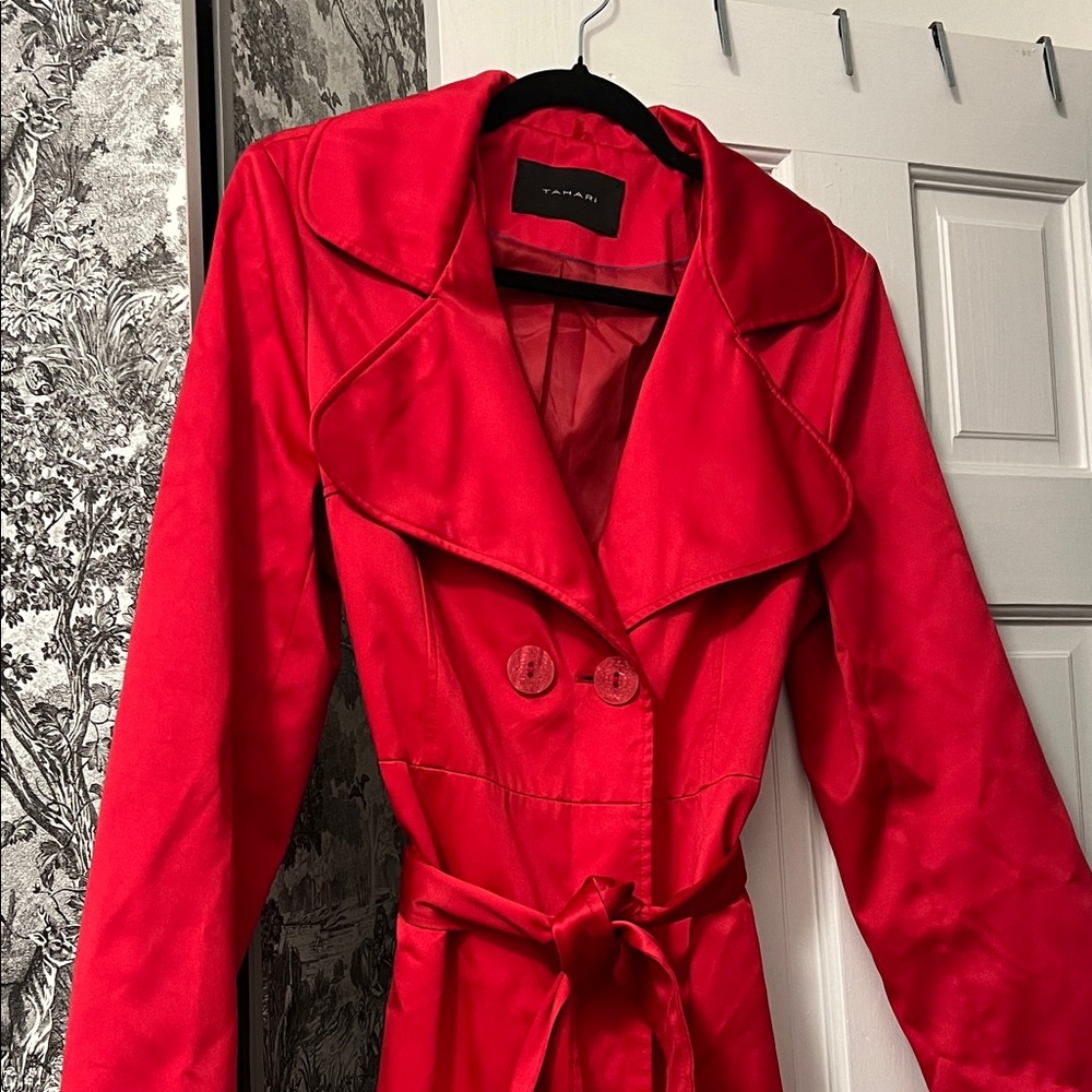 Tahari Women's Vibrant Satin Trench Coat